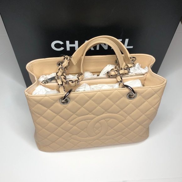 SOLD CHANEL Caviar Grand Shopping Tote SOLD - Picture 2 of 8